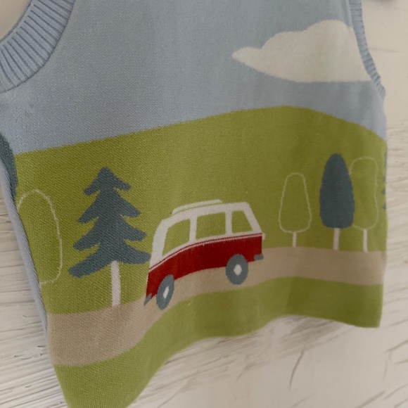 Debut | Scenic Knit Vest Top | Small/ Medium - Picture 4 of 7